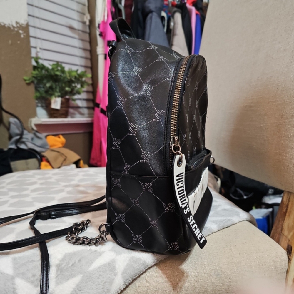 Victoria Secret Mini backpack - Picture 2 of 11